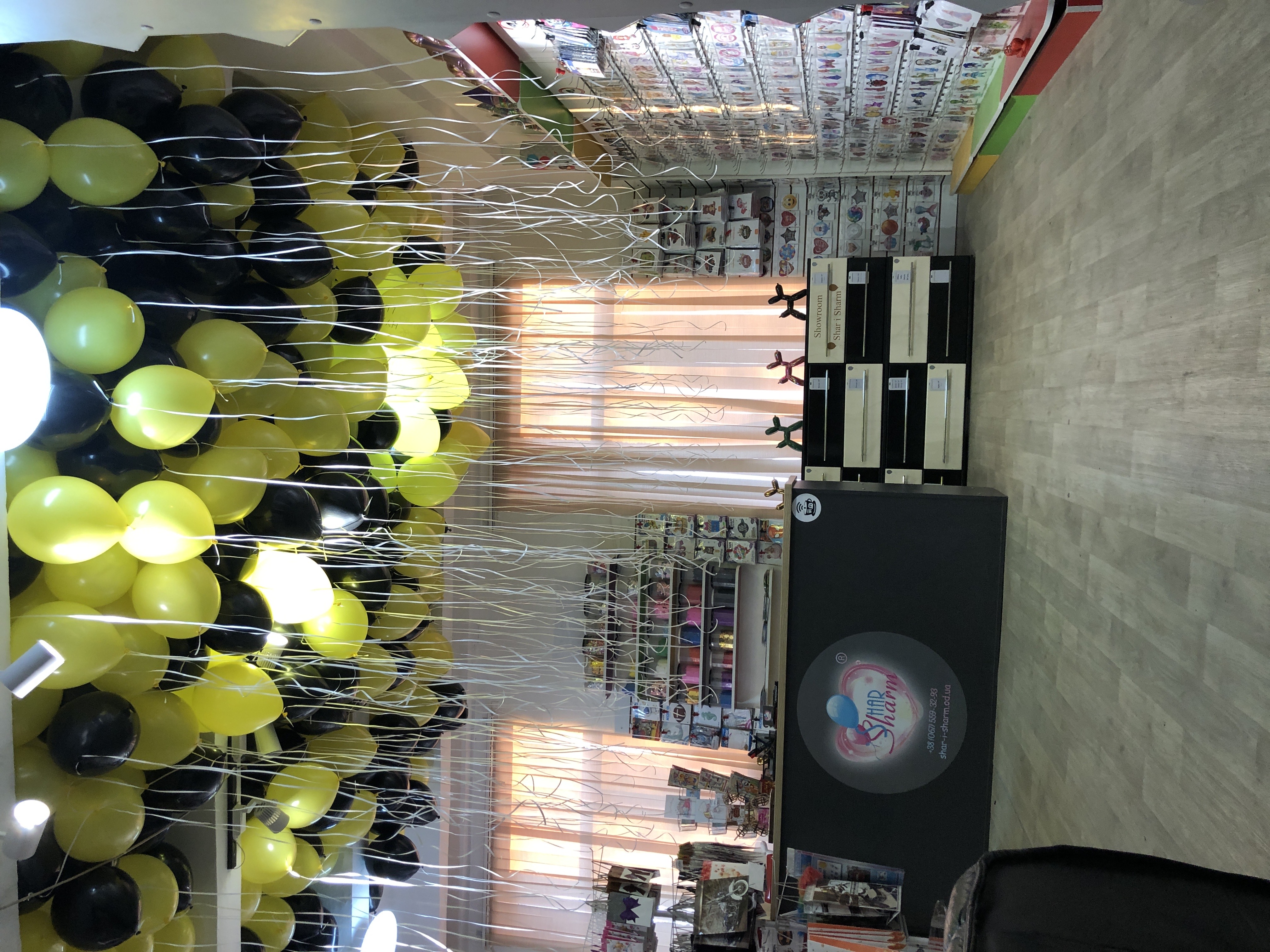 Гелиевые шары под потолок 350 штук (эффектный приём)