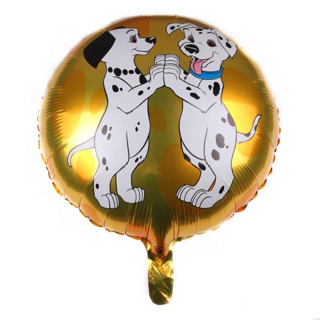 18" Круг 2 Далматинца на золотом