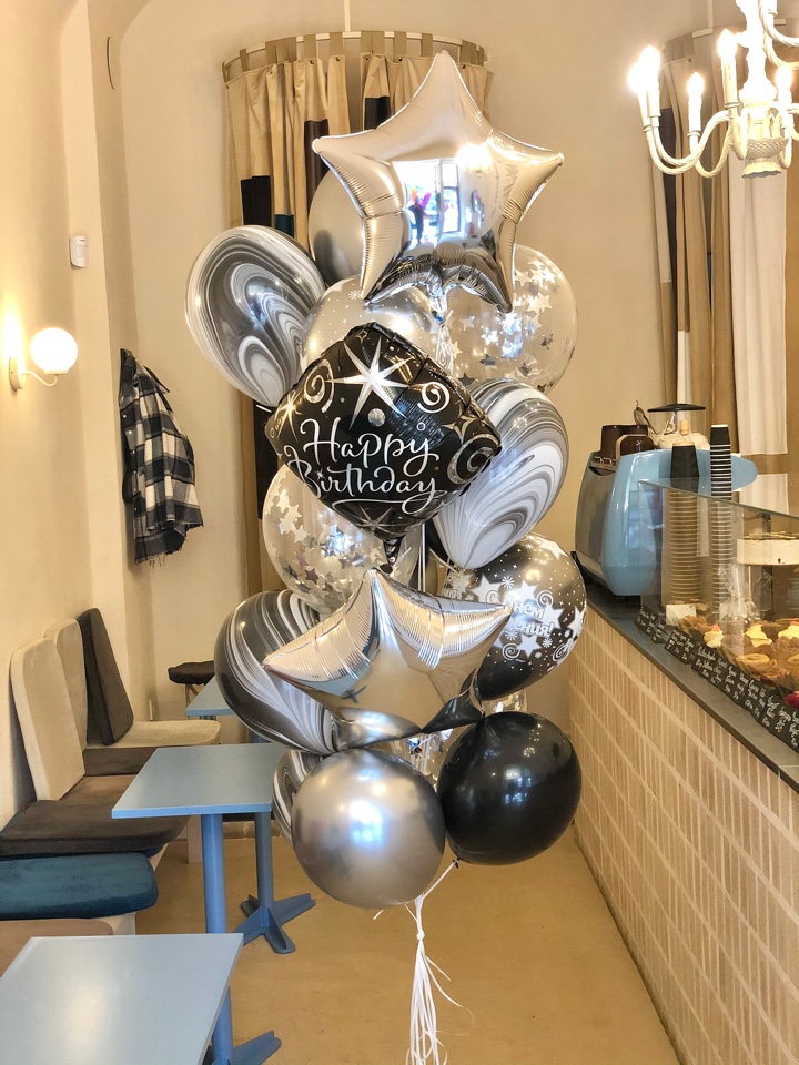 Мужской черно-серебро букет шаров 