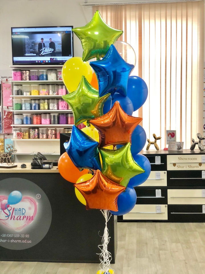 Яркий набор шариков на праздник