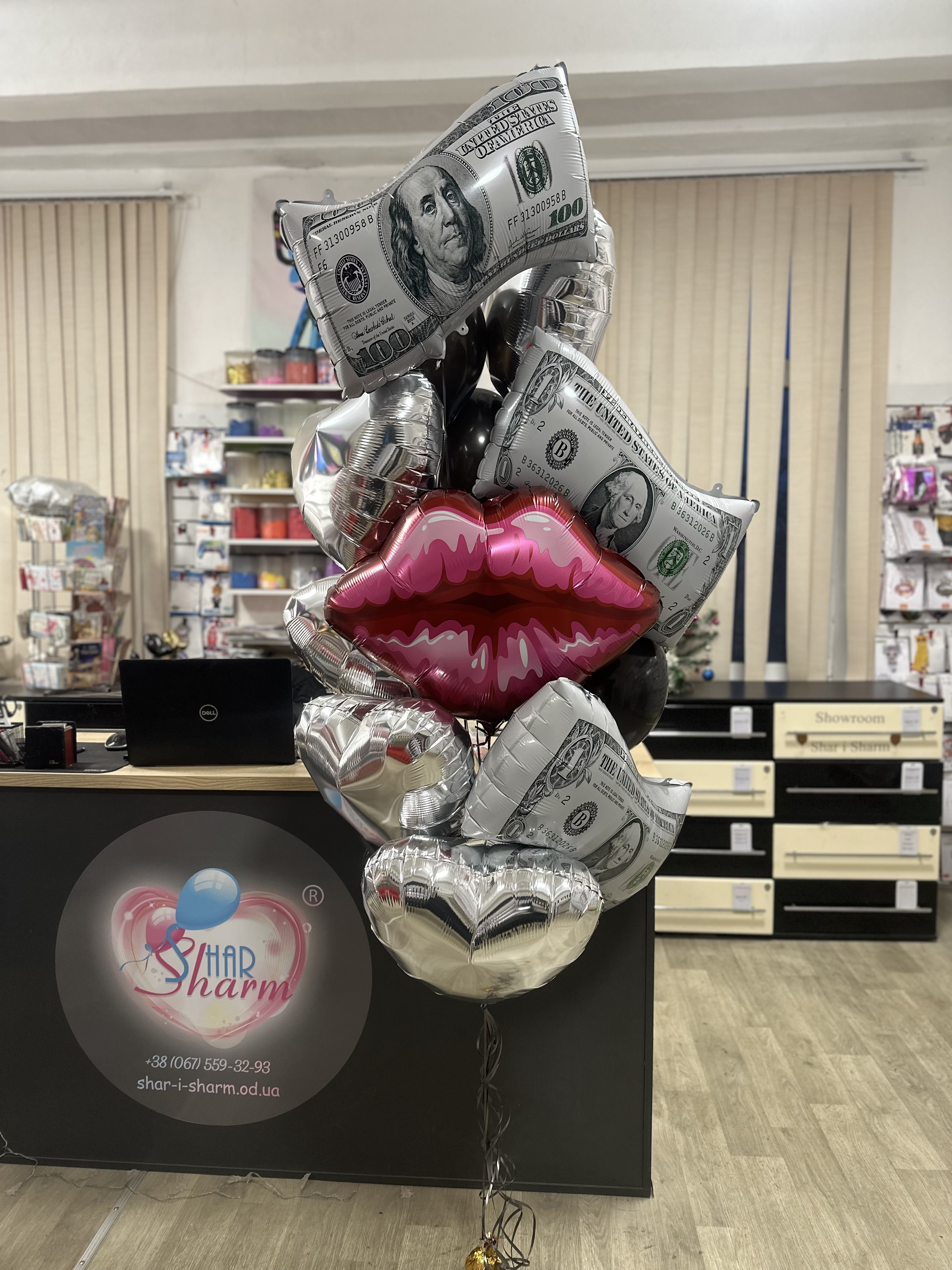 Набор доллары