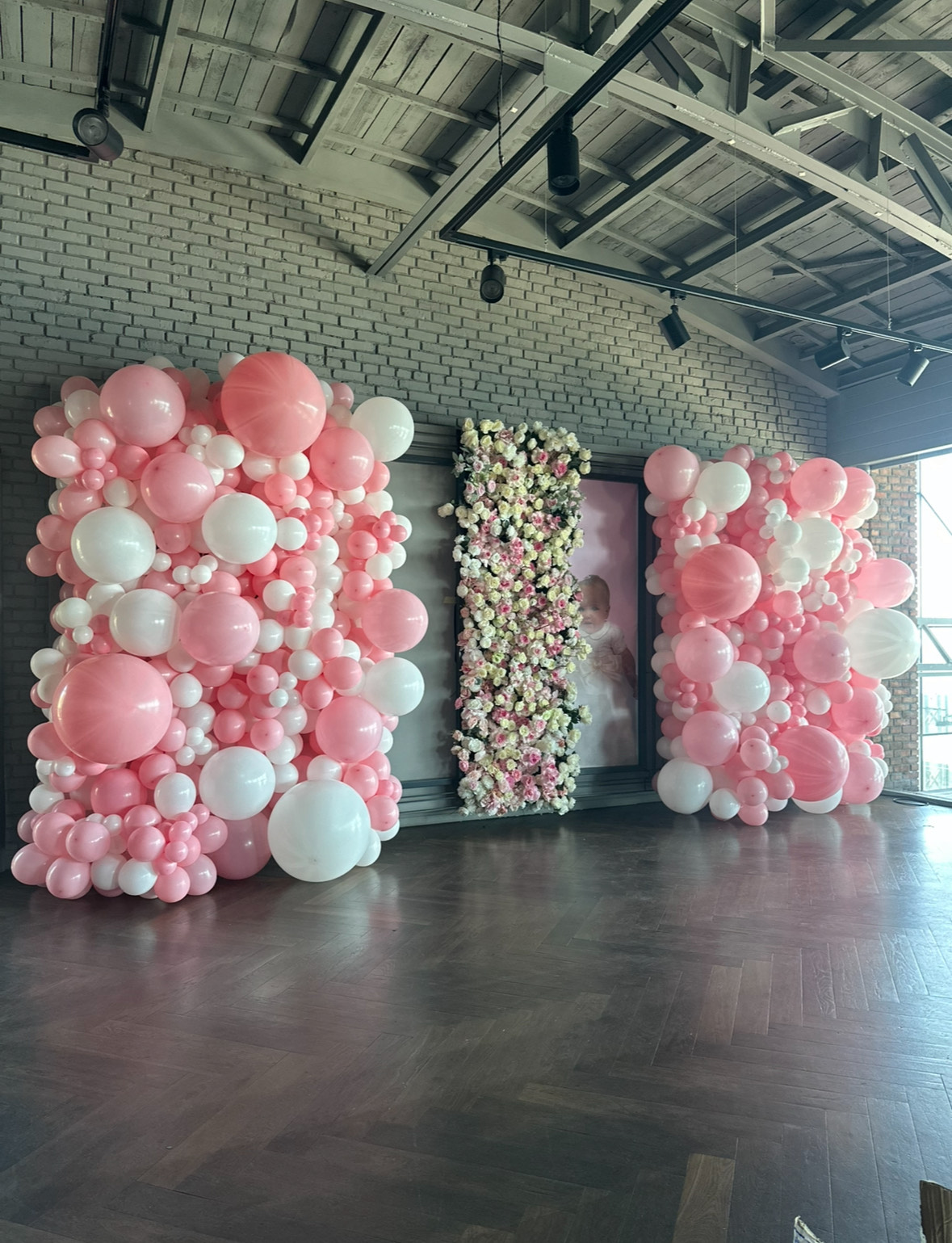 Стена из шаров(цена за 1 метр)