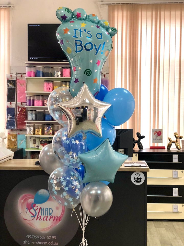 Букет шаров на выписку мальчика