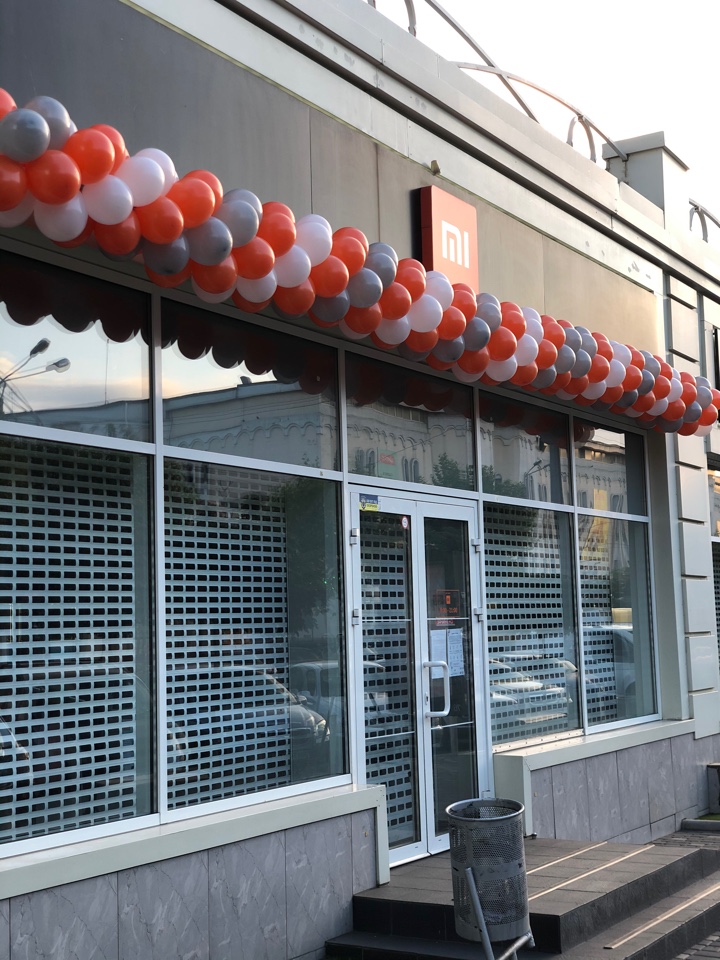 Оформление шарами магазина(цена за 1 метр)