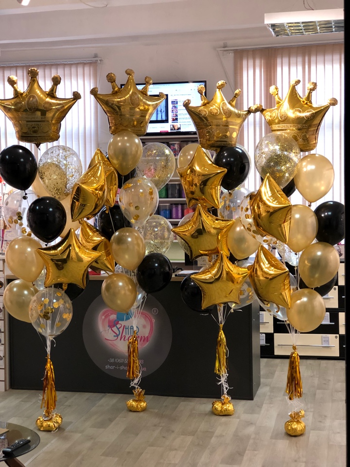 Набор из 4 букетов с коронами