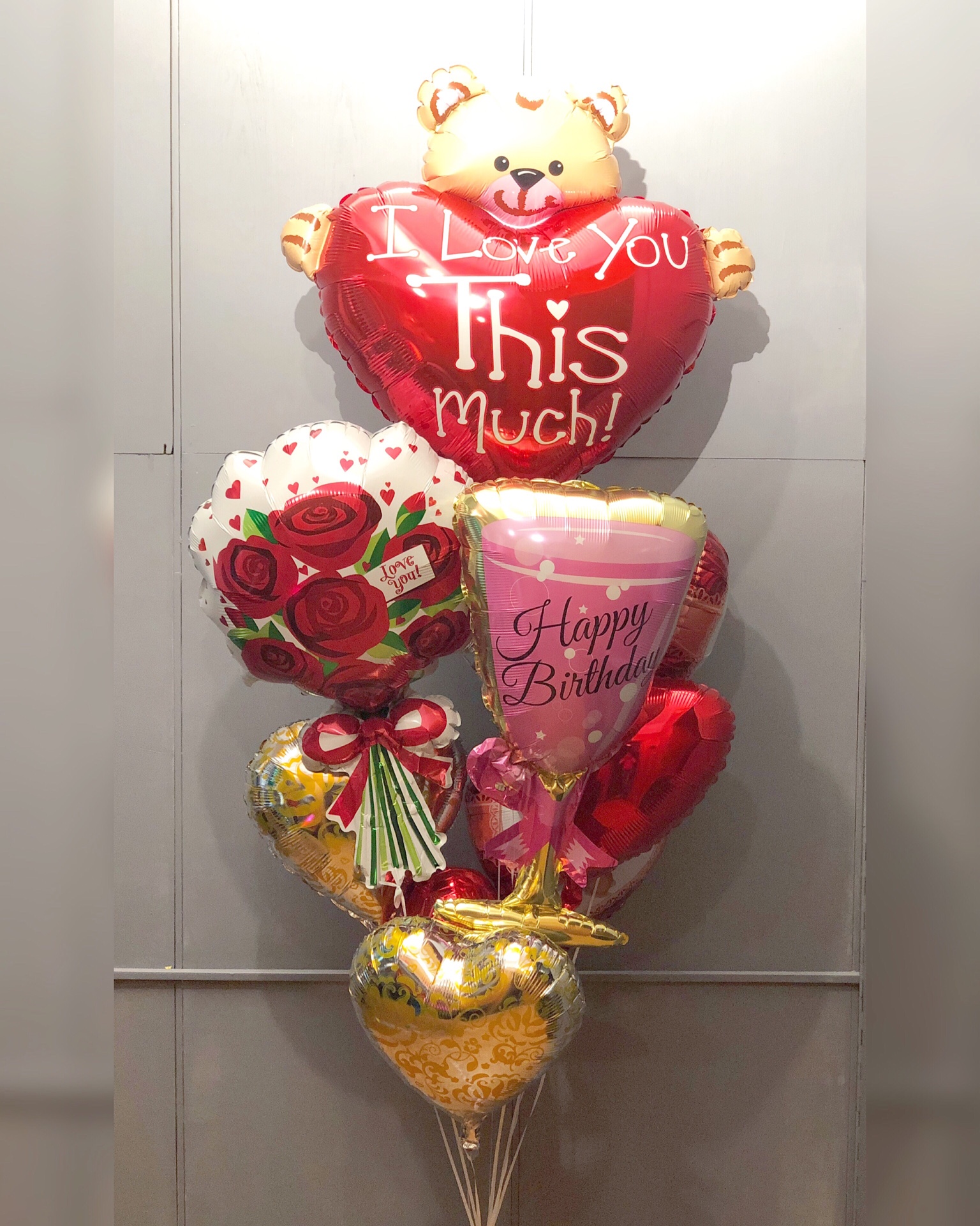 Праздничный букет шаров №100