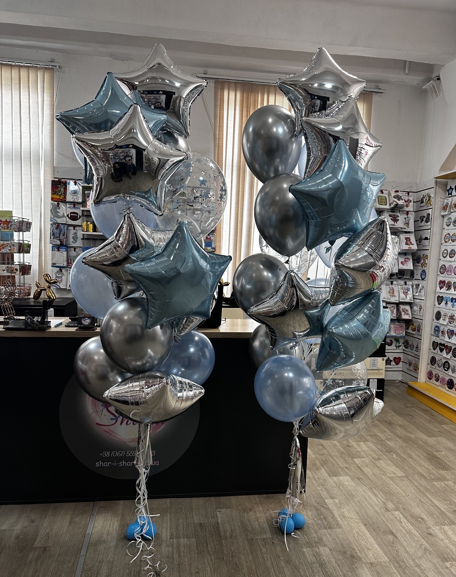 2 букета шаров серебро-голубые