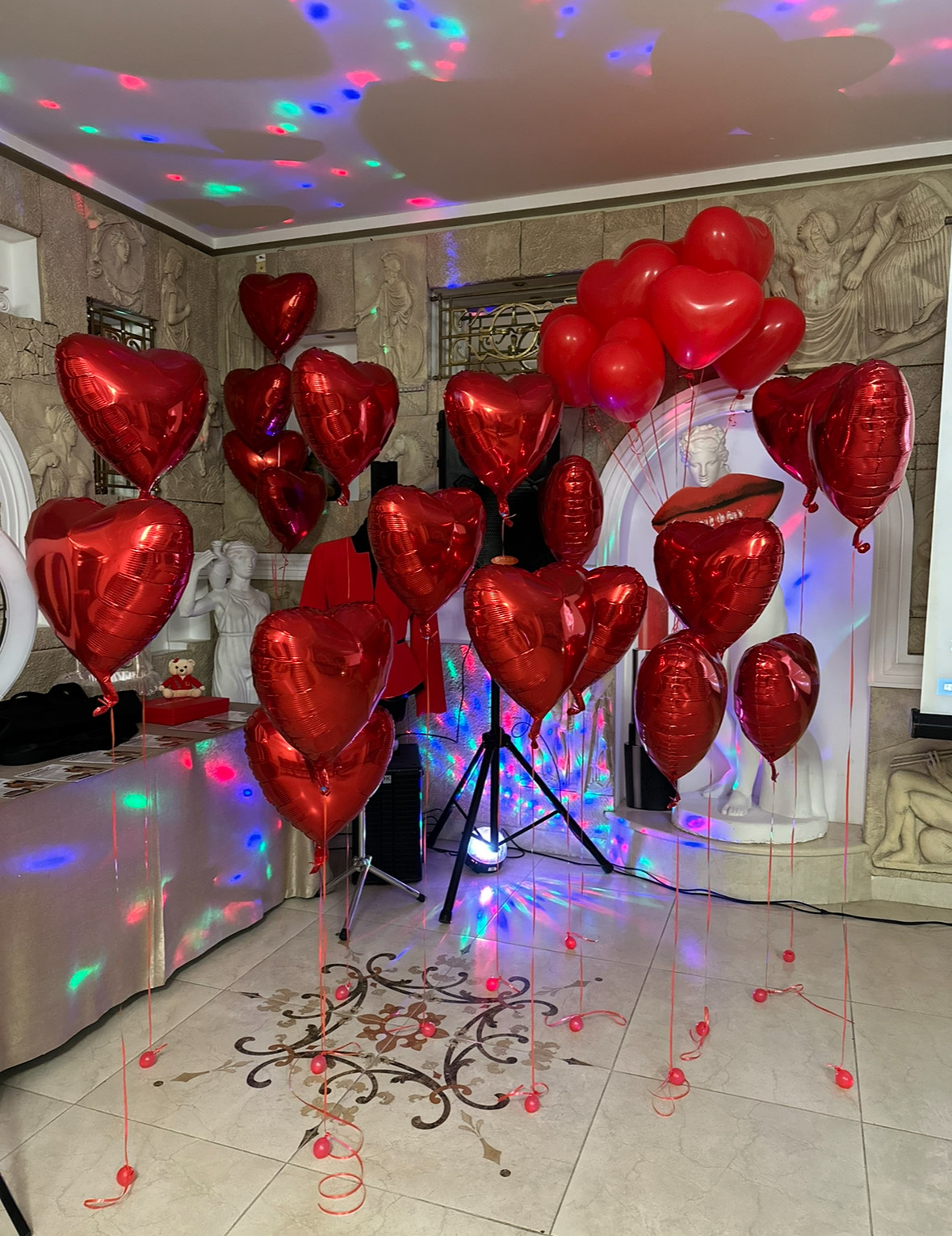 Оформление сердцами 