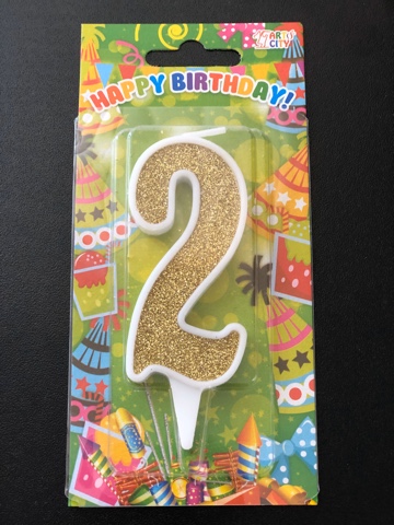 Свеча 2 золото (10см)