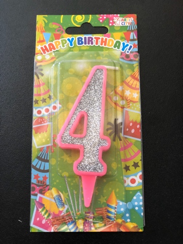 Свеча 4 розовая (10см)